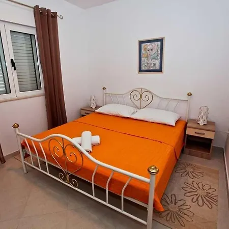 By The Sea Pakostane, Biograd - 14658