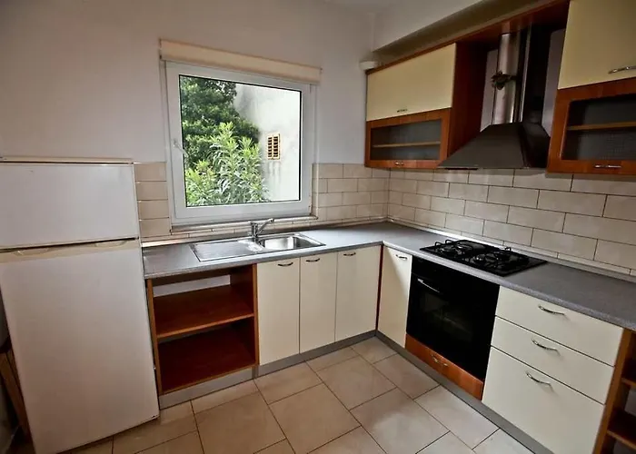 아파트 By The Sea Pakostane, Biograd - 14658 파코스탄